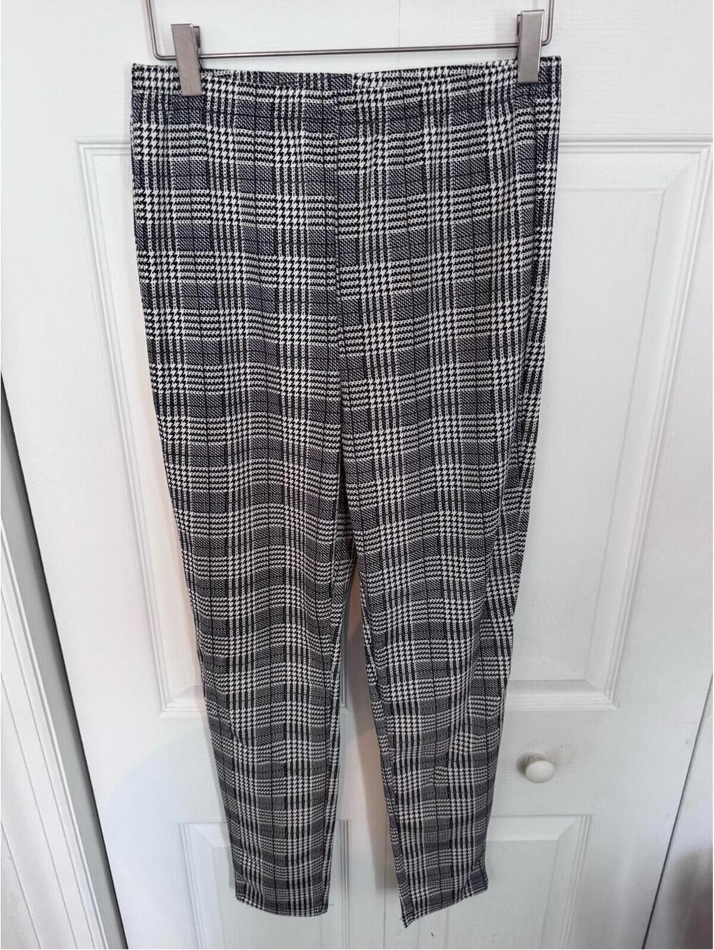 SHEIN Black and White Houndstooth Plaid Pants, New in Bag